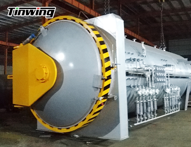 Big size composite autoclave