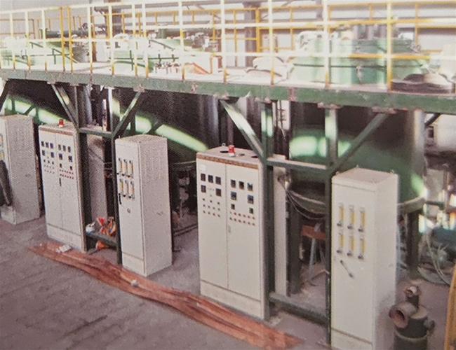 Vacuum resistance chemical vapor deposition furnace